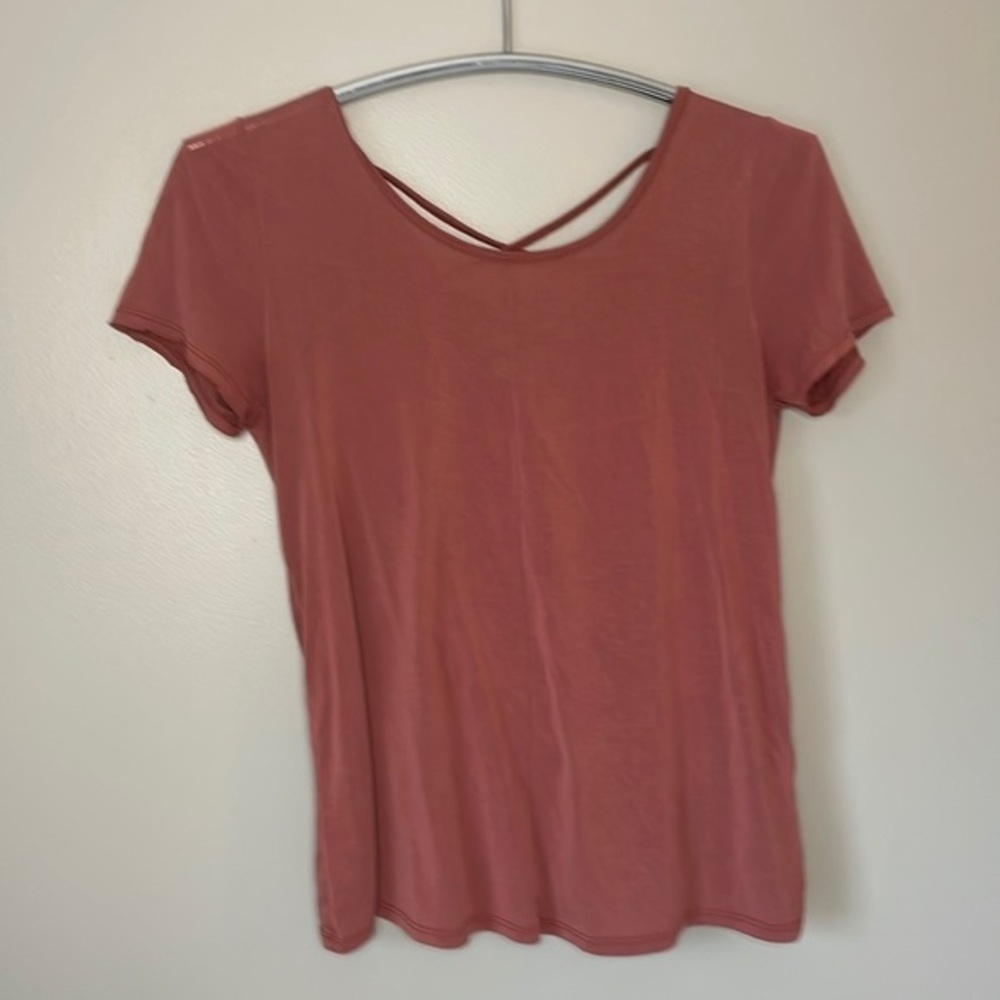 ABERCROMBIE & FITCH | Women’s ABERCROMBIE & FITCH Salmon Colored Stylish Shirt - Picture 4 of 7
